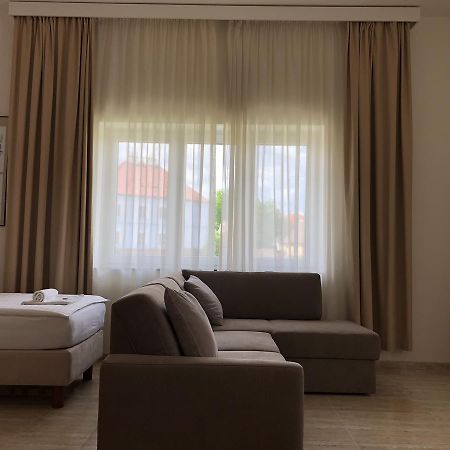 Apartman Za Radnici Valtice Exterior photo