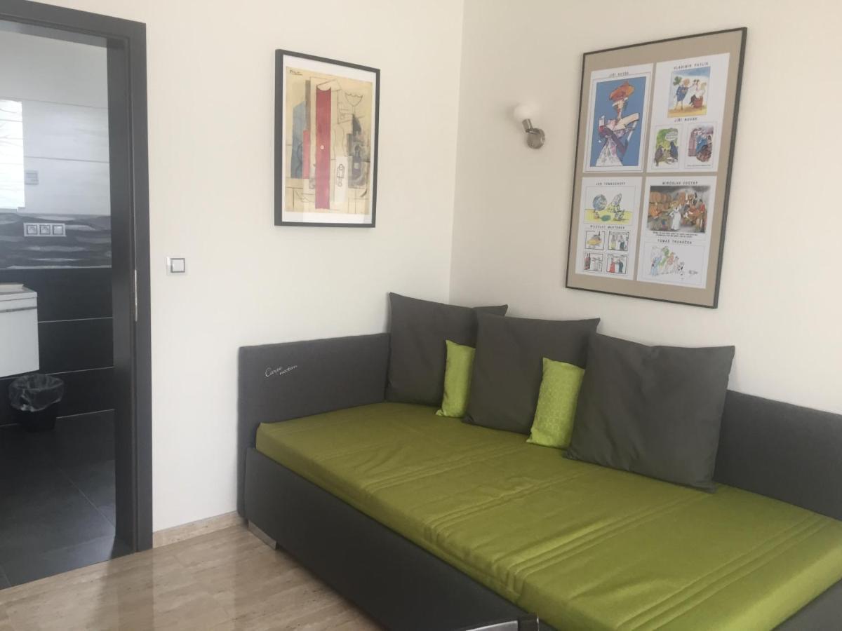 Apartman Za Radnici Valtice Exterior photo