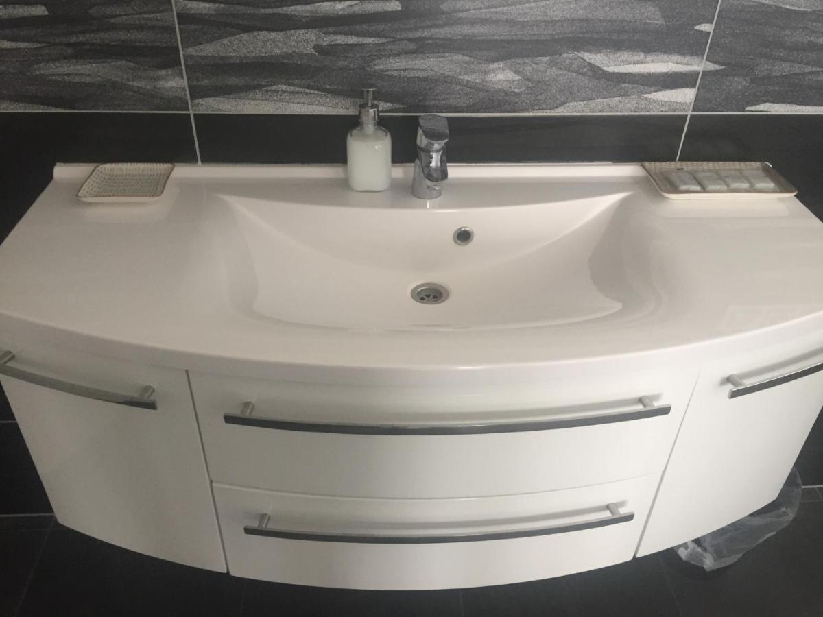 Apartman Za Radnici Valtice Exterior photo
