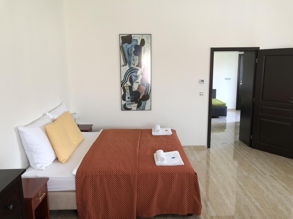 Apartman Za Radnici Valtice Exterior photo