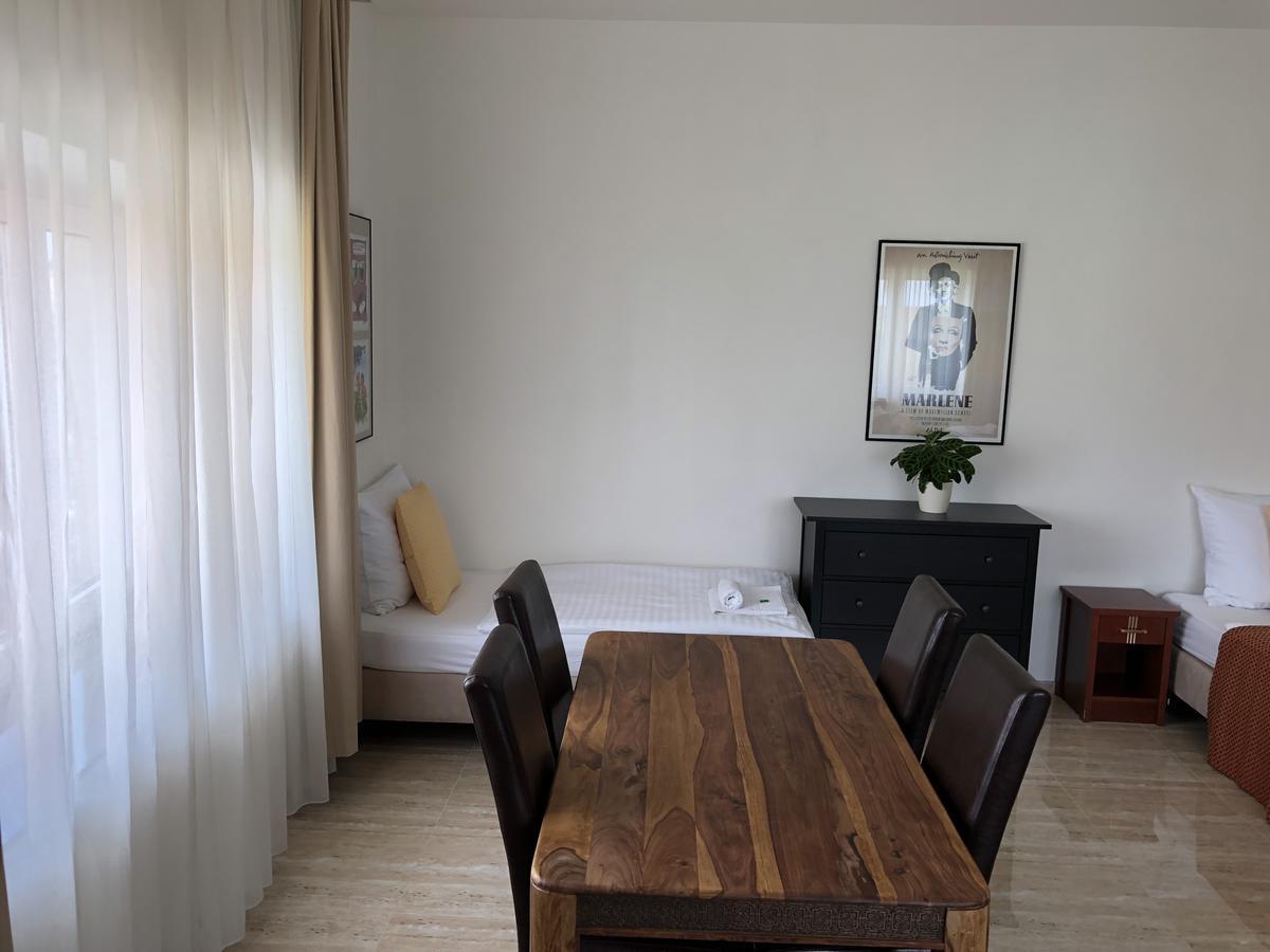 Apartman Za Radnici Valtice Exterior photo